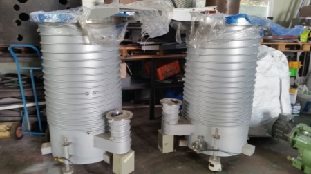 유확산 진공펌프