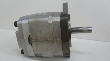 GEAR PUMP (NACHI)