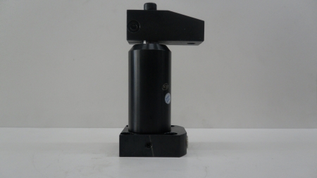 SWING CLAMP