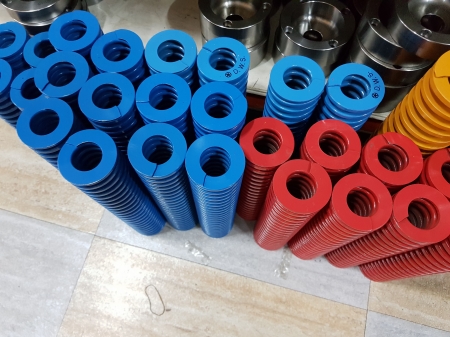 금형스프링
