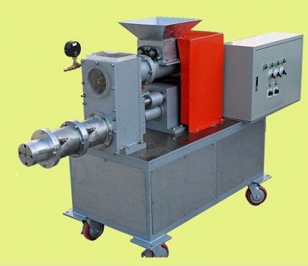 진공 압출 성형기 (De-Airing Extruder)
