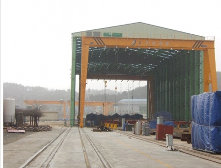 MOVING SHELTER