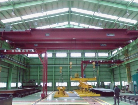 SEMI GANTRY CRANE