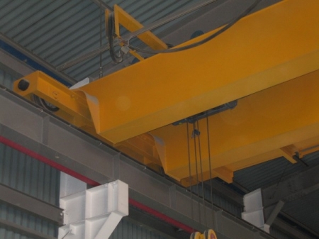 더블 크레인 상단부