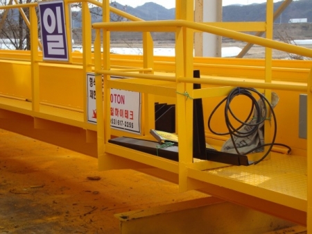 더블 크레인 난간대 제작(발판)