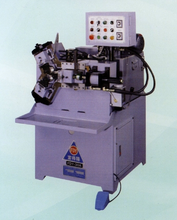 3다이스 정밀나사전조기