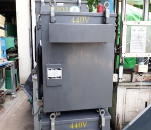 승합트렌스 50KVA  380V-440V