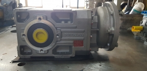 BONFINGLIOLI GEAR BOX