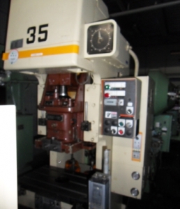AMADA 프레스