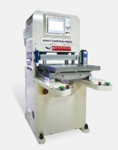 서보 톰슨 프레스 12Ton