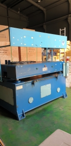 대전 유압재단기 70톤 도무송프레스 톰슨기