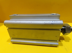 SMC CDQ2B50-75DMZ 중고실린더