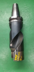 BT50-D99-230S(SP11) 99파이 T드릴 중고