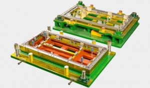 DOOR LINER PRESS DIE