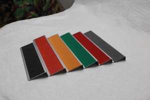 일반앵글논슬립 ST-670