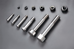 COUPLING BOLT