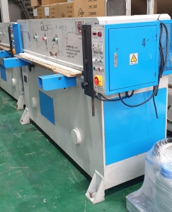 극동 유압재단기 1700*600 도무송 프레스