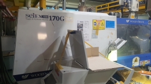 우진 170톤 (TH 170G) 사출기 중고사출기 사출성형기 하이브리드사출기