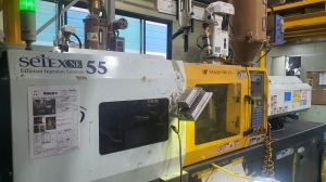 우진 55톤 (NE 55) 사출기 중고사출기 사출성형기 하이브리드사출기