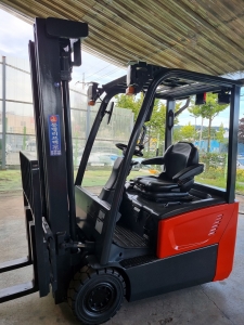 전동지게차 B15T-7 두산 3륜 중고전동지게차