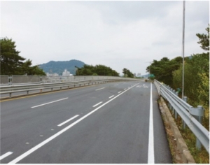 친환경 교면포장재