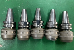중고 밀링척 BT40-C32-105 미래포