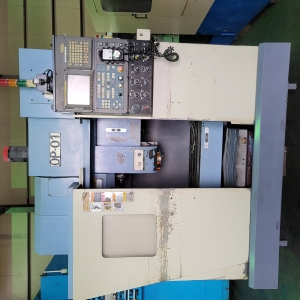 OKK 머시닝센타 화낙18iM (하이칼럼)