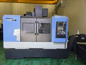 두산 머시닝센터 MYNX5400 12000RPM (2017년 6월)