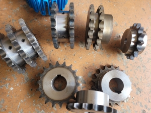 체인기어 체인스프라켓