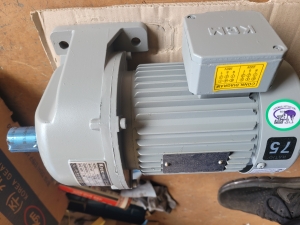 케이지엠 KREX DRIVE HELICAL GEARDE MOTOR KOREA GEARED MOTOR K400KGM-I